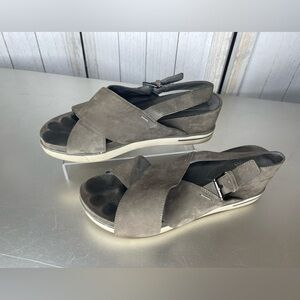Eileen Fisher Wedge Leather Sandals Gray White Size 10